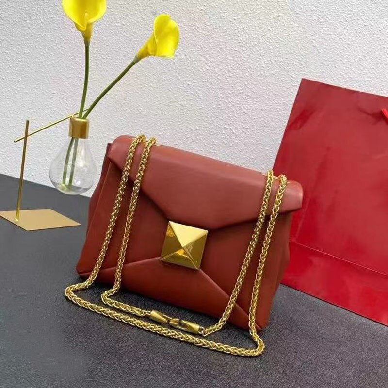 Metal Rivet Genuine Leather Totes Chain Shoulder Handbag