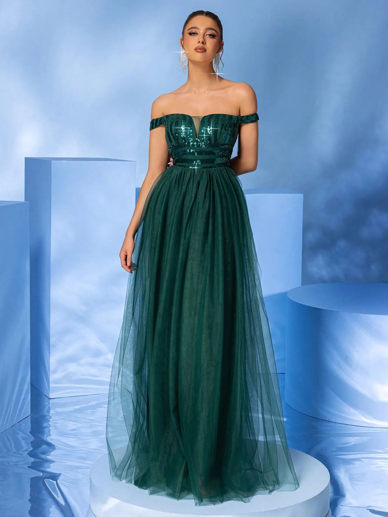 Off-Shoulder Green Sequined Mesh Evening Party Maxi Dress