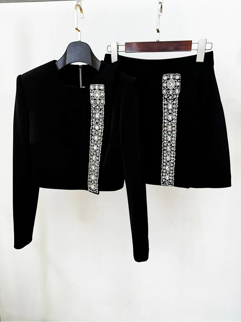 O-Neck Diamonds Beading Cropped Long Sleeve Tops Mini Skirt Set