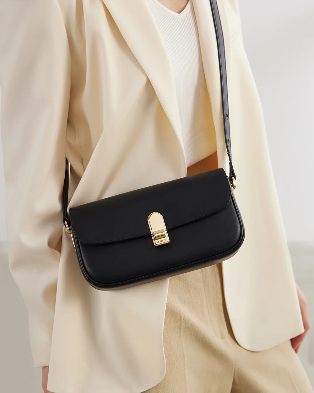 Synthetic Leather Buckle Flap Versatile Shoulder Bags