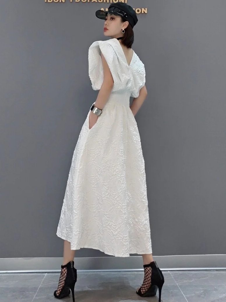 Sleeveless V-Neck Loose Elastic Waist Pullover Mid Dress