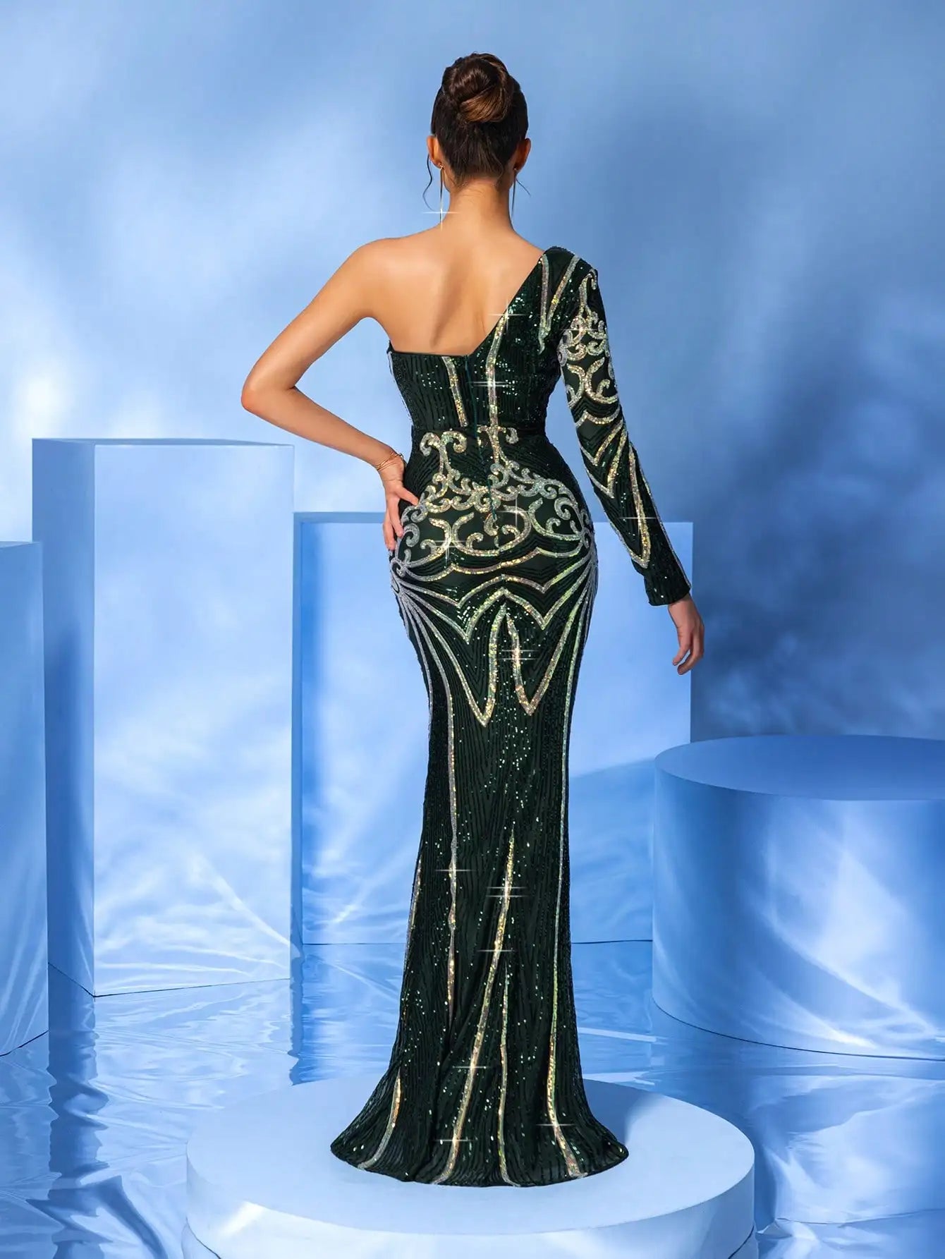 One-Shoulder Long Sleeve Green Sequin Mermaid Maxi Dress