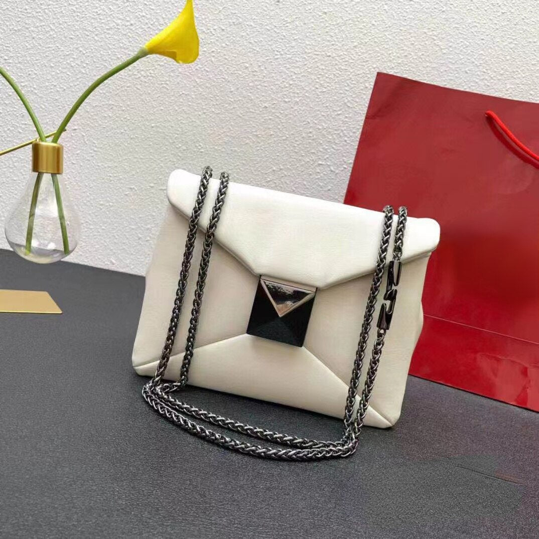 Metal Rivet Genuine Leather Totes Chain Shoulder Handbag