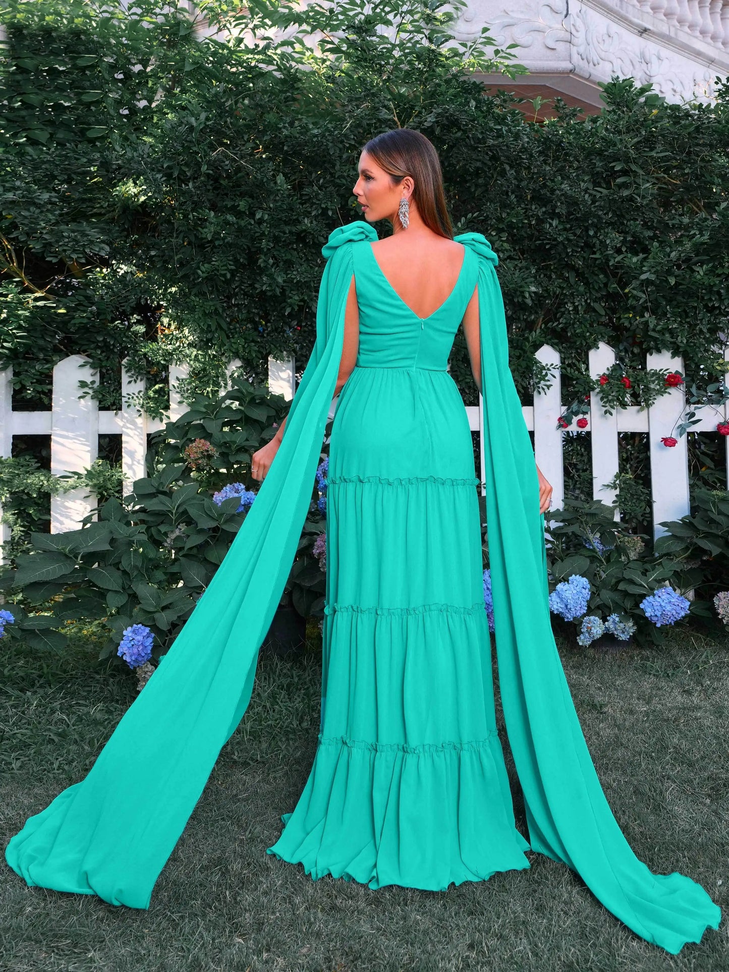 V-neck A Line Extended Sleeve Prom Maxi Dress