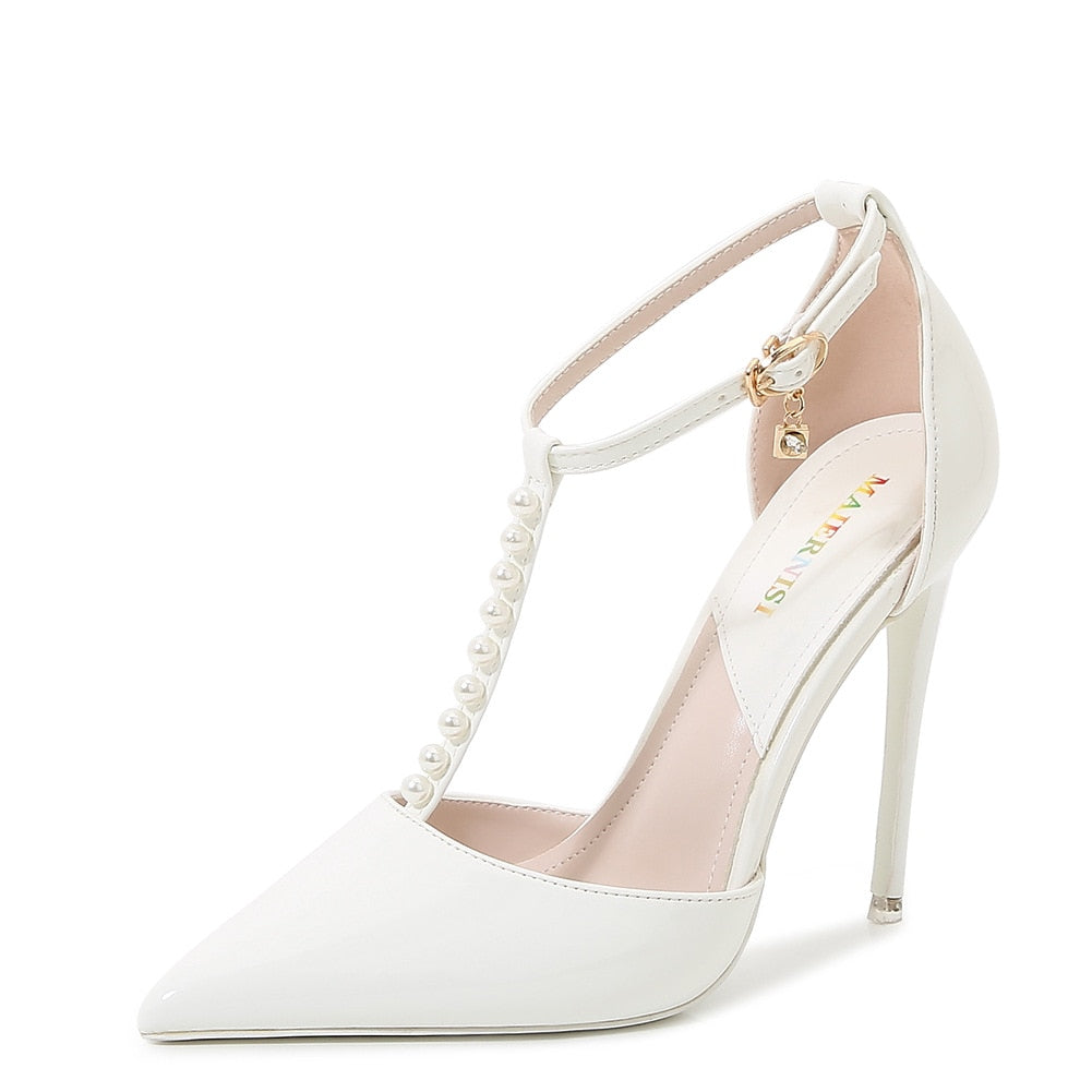 Pointed T-Strap Pearl Reverse String Sandals